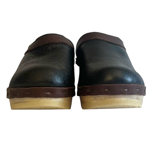 No. 6 Dakota Shearling Clog on Mid Heel in Black and Brown Aviator - Picture 9 of 14